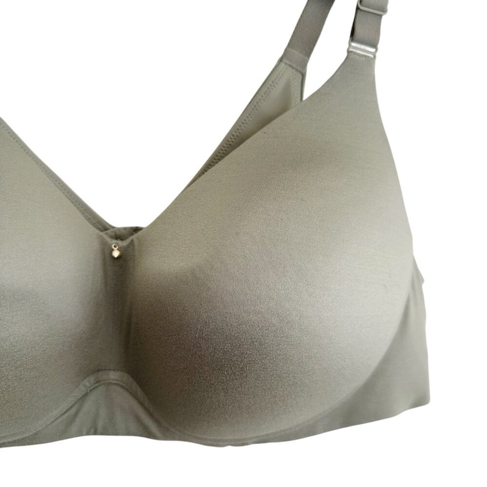 Cacique Lightly Lined Wireless Bra Backsmoother - image 4